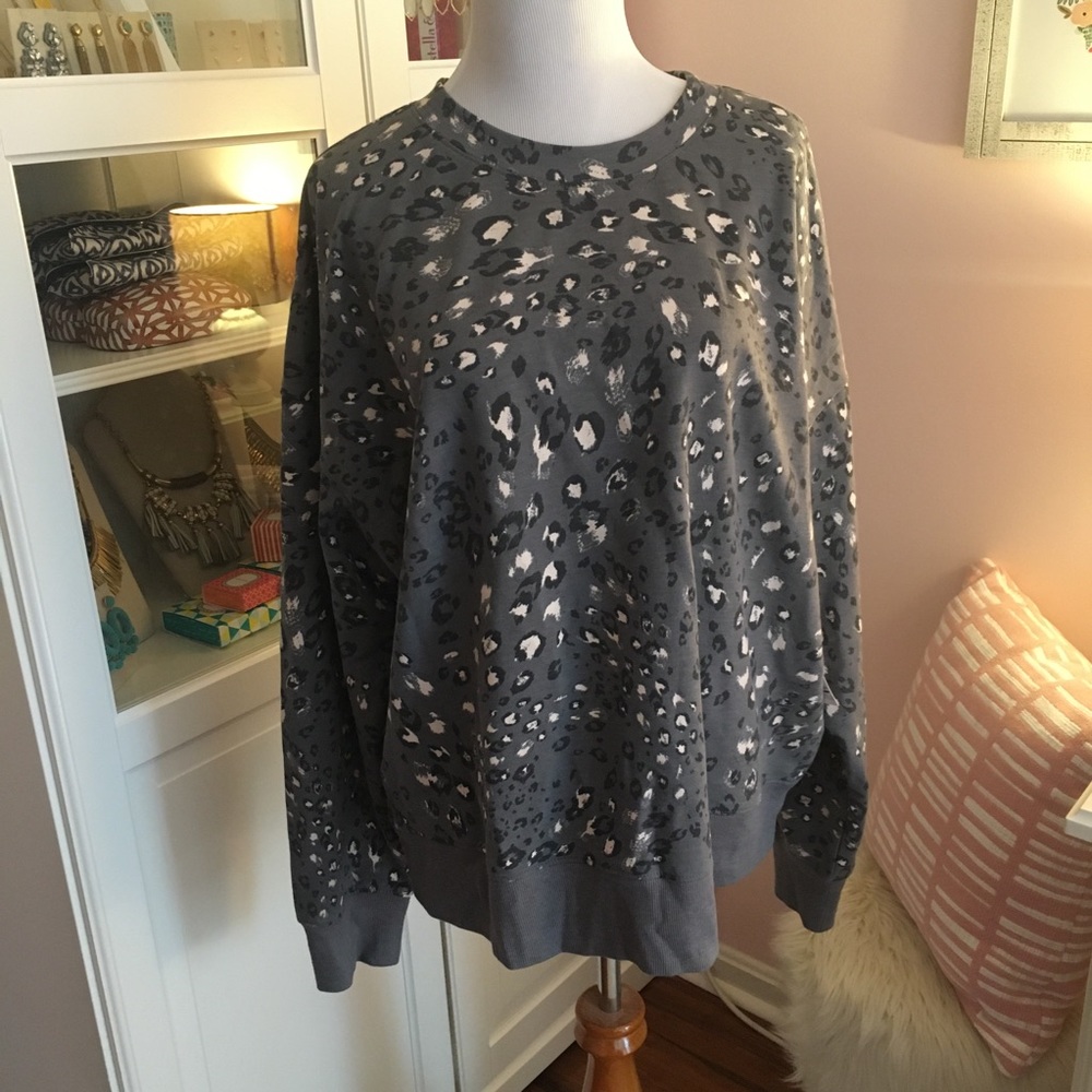 Zella Leopard Crewneck Sweatshirt NWT